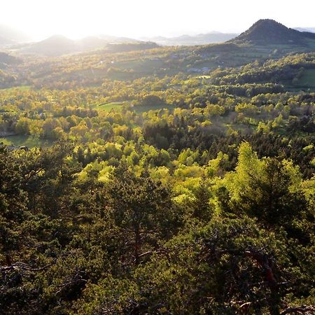 Вилла Aux Pays Des Sucs Saint-Hostien Экстерьер фото